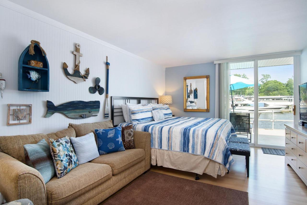 Waterside Suites Saugatuck Luaran gambar