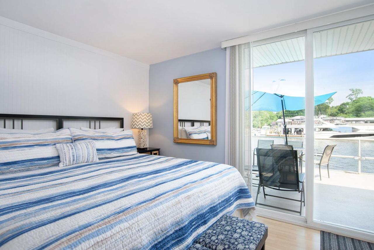 Waterside Suites Saugatuck Luaran gambar